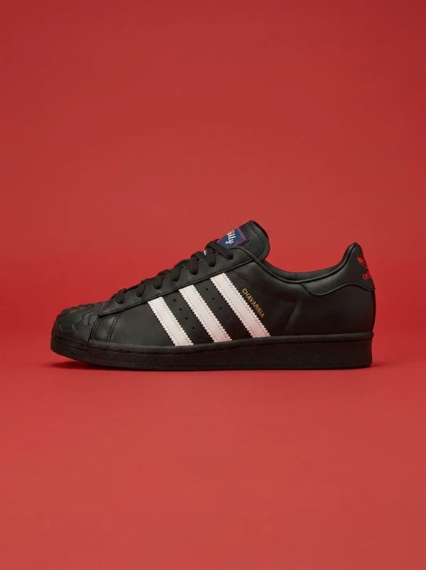 Adidas Chavarria Superstar Black
