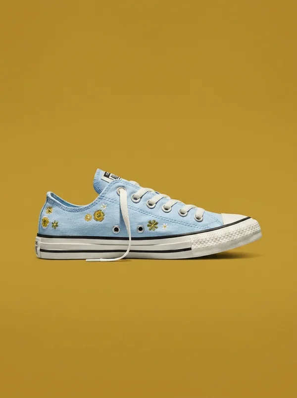Converse Chuck Taylor All Star Embroidered Florals Clear Skies/Bright Outlook