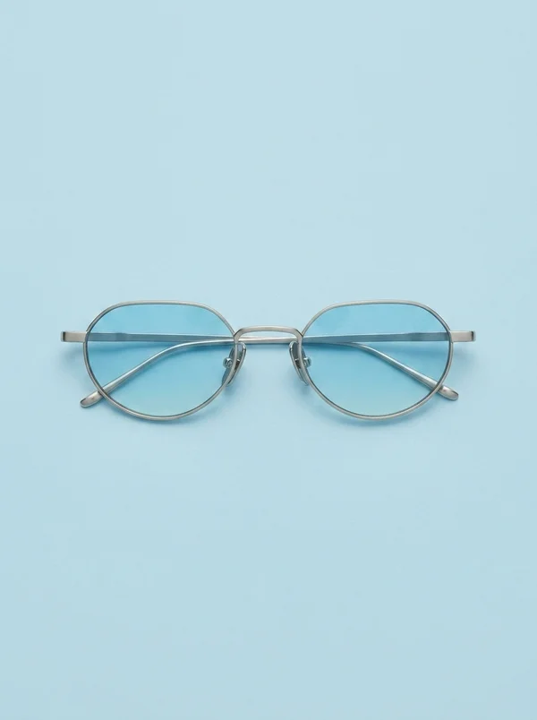 Flatlist Lucien - Brushed Silver / Light Blue Lens