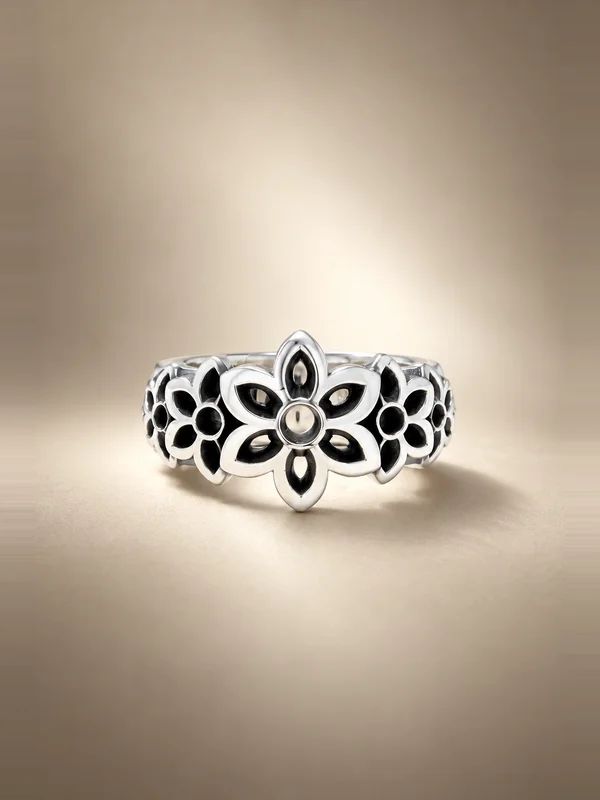 GOOD ART HLYWD Model 18 A Ring Medium - Sterling Silver
