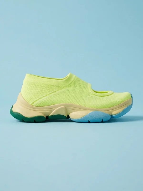 HOMME PLISSÉ ISSEY MIYAKE Yellow CAMPER Edition Karst Finch Sneakers