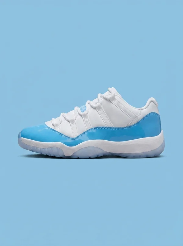 Air Jordan 11 Low "UNC"