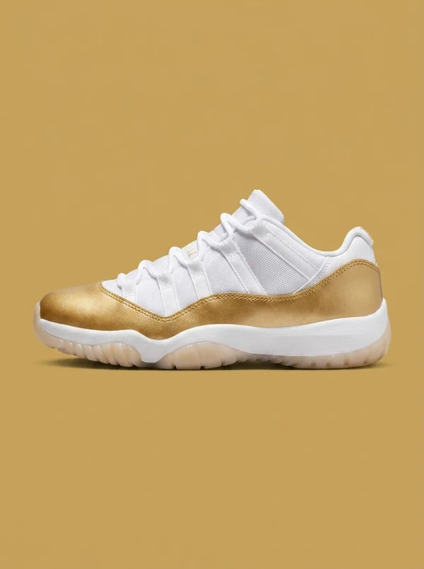 Jordan Retro 11 Low White/Gold