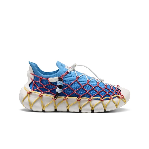 Space Available x KEEN UNEEK 360