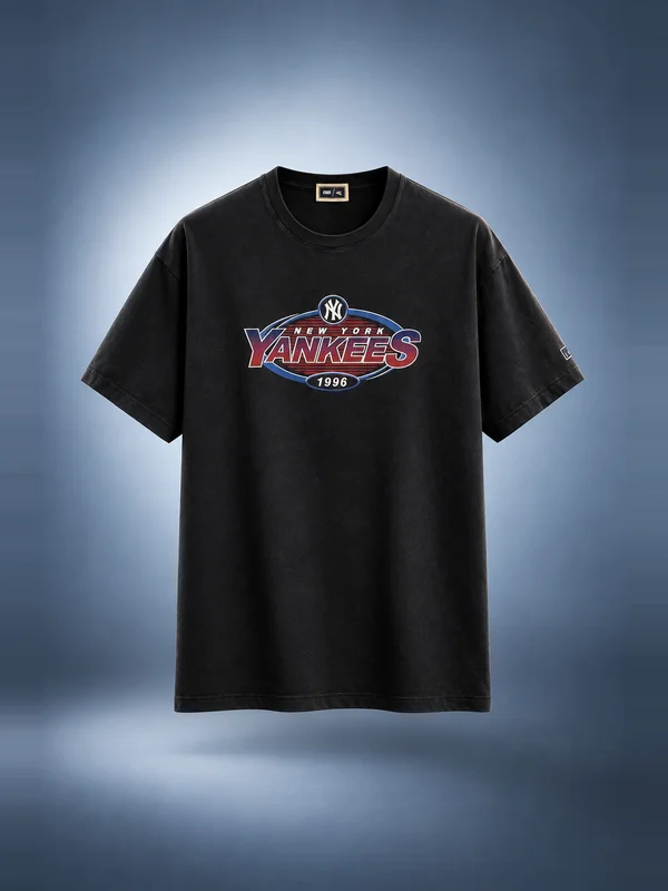 Kith for the New York Yankees Retro Vintage Tee - Black