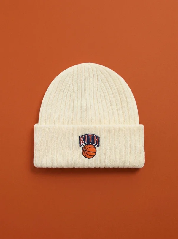 Kith & New Era for the New York Knicks Knit Beanie Sandrift