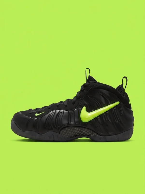 Nike Air Foamposite Pro Voltage