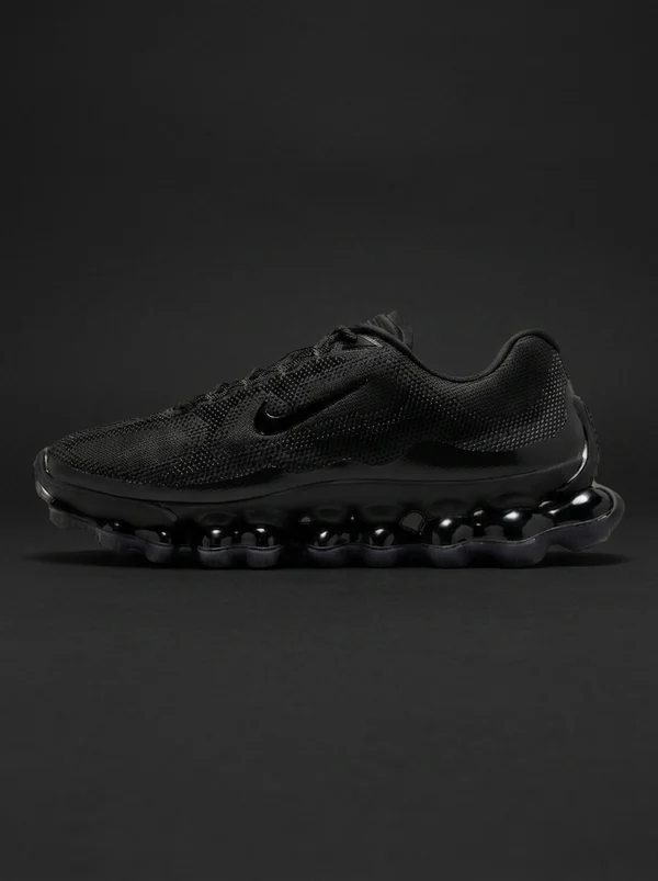 Nike Air Liquid Max “Triple Black”