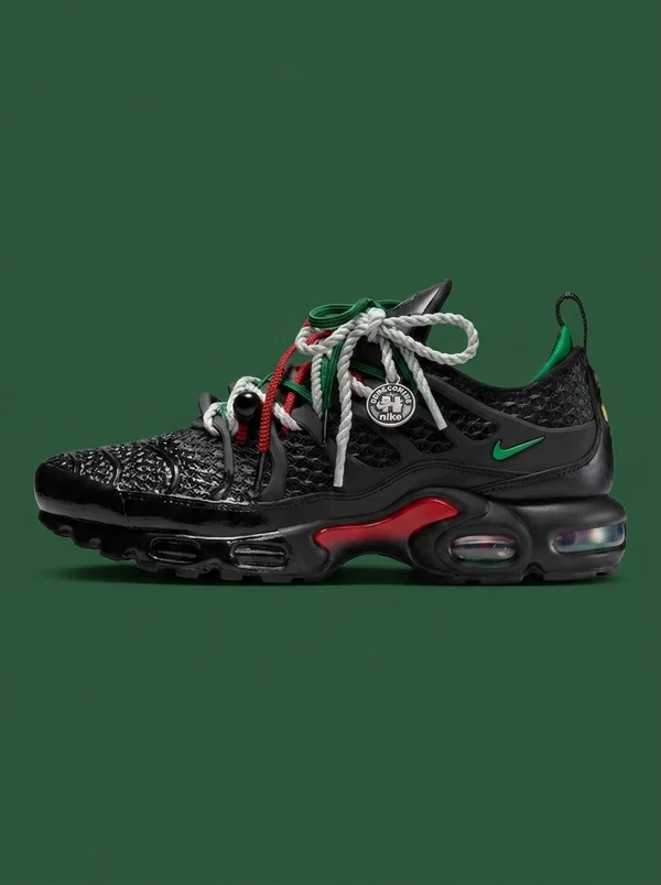 Homecoming x Nike Air Max Plus