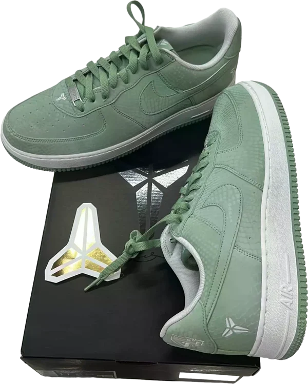 Nike Kobe Air Force 1 Low Steam / Summit White