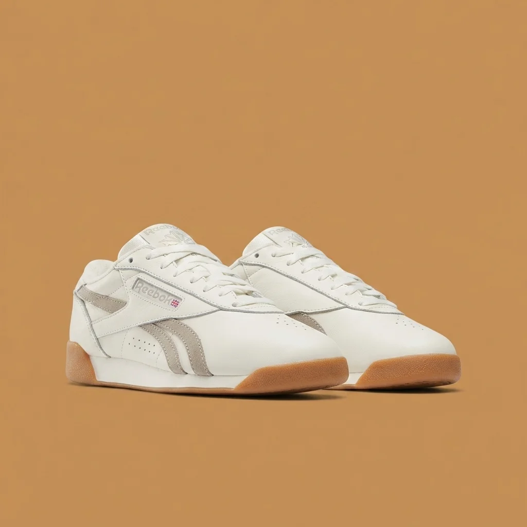 Reebok Women's Freestyle Lo Shoes Chalk/Grainy Grey/Gum